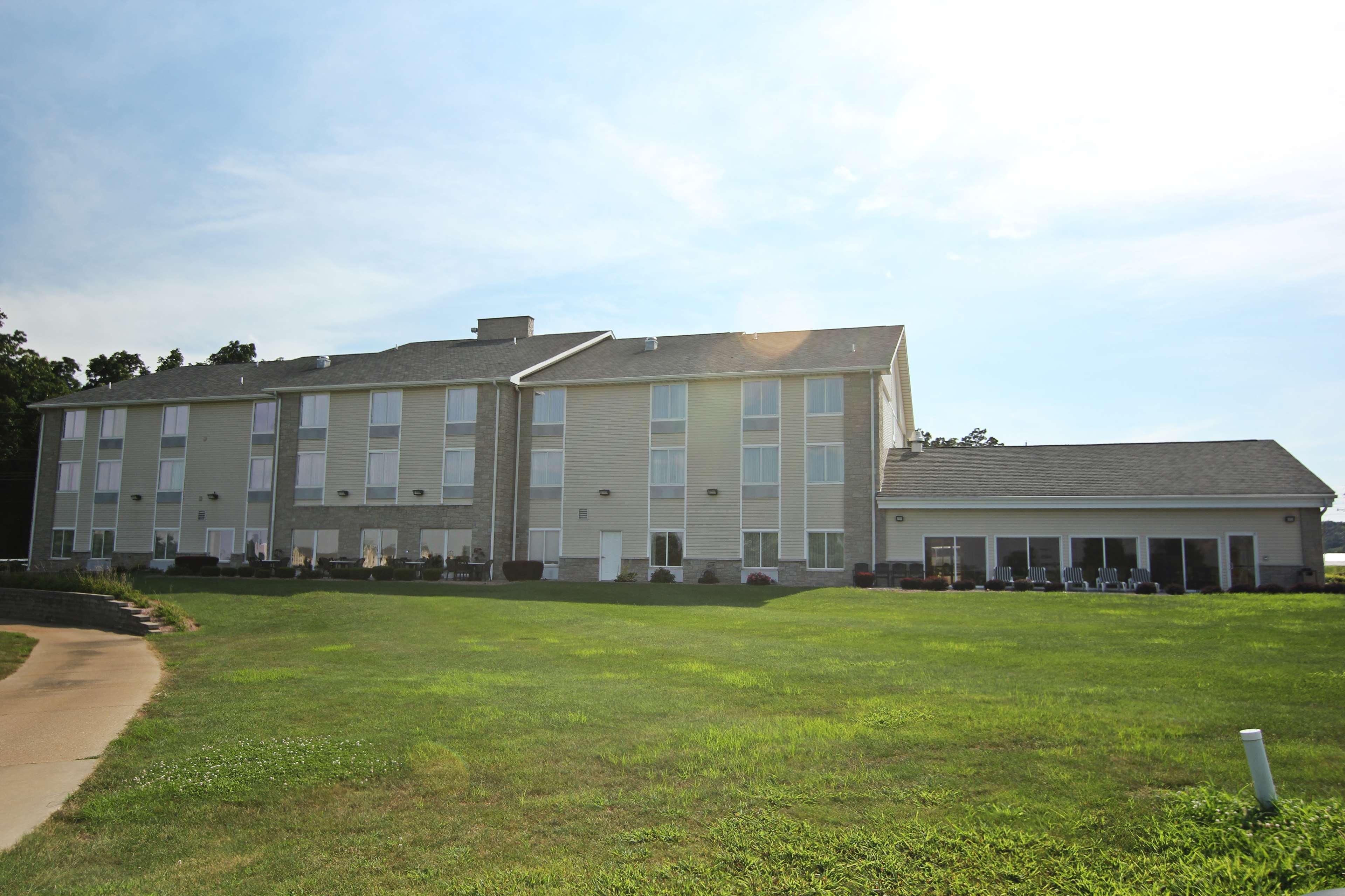 Best Western L'Atelier 117 Maubeuge Exterior photo